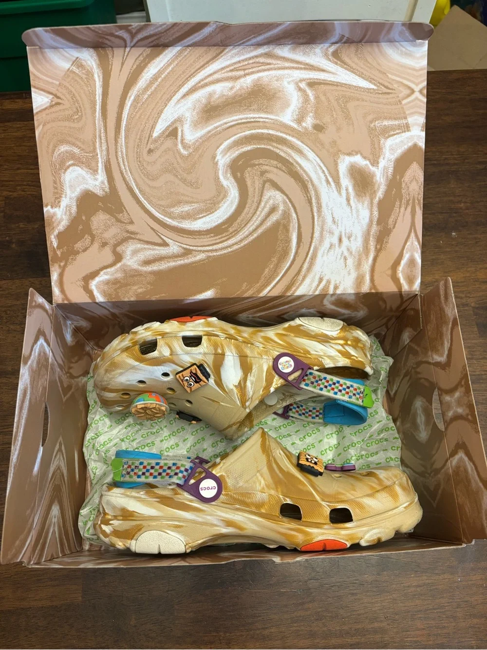 Crocs x Cinnamon Toast Crunch General Mills Classic Clog M11 W13 w/ Box READ